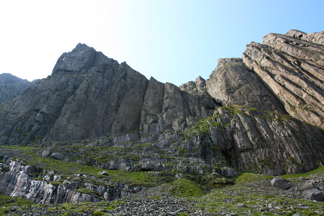 Clogwyn Du'r Arddu, Rhyolite