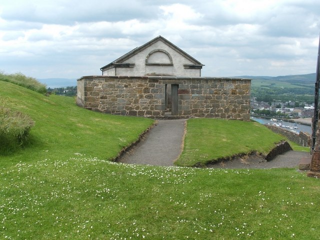 Dumbarton Rock, Basalt